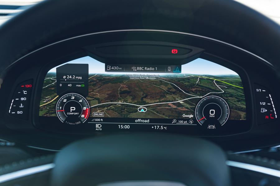 Панель приборов Audi SQ7 TDI (4M) 2019 года  (UK) (фото 25 из 46)